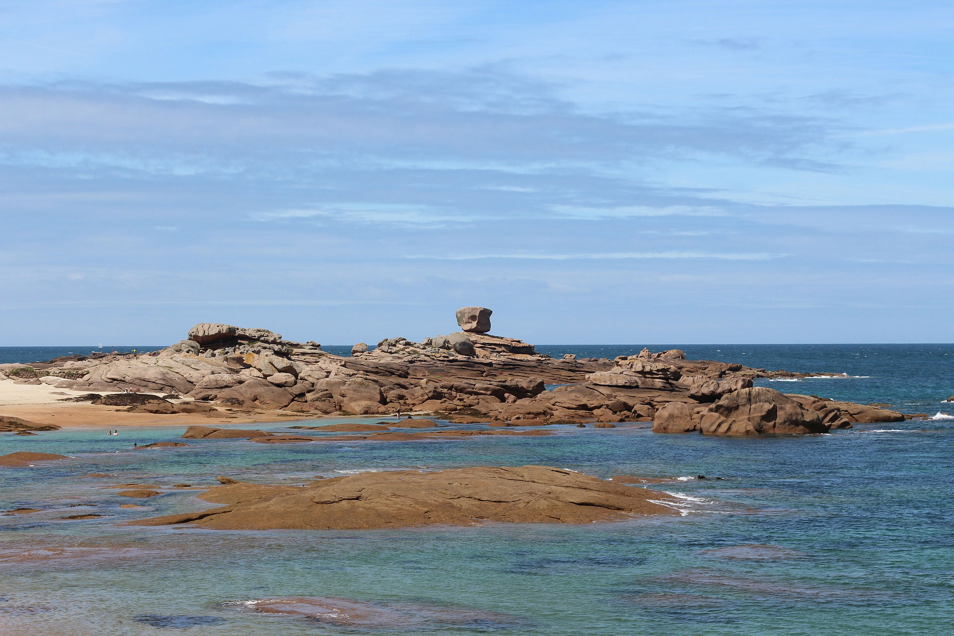 Le rocher du dé à Trégastel